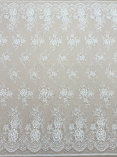 Csipke Chantilly elefántcsont - kupon 3 m
