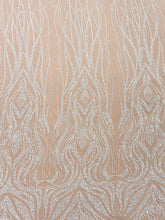 Dantela Ivory cu Model Geometric, cu Perle, Margele si Paiete