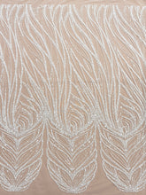 Dantela Ivory cu Model Geometric, cu Perle, Margele si Paiete