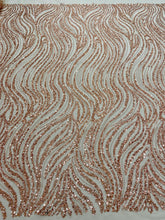 Dantela Couture Auriu Rose cu Model Liniar, cu Margele si Paiete