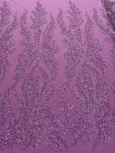 Dantela Couture Magenta cu Model Floral, cu Perle, Margele si Paiete