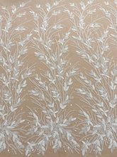 Dantela Couture Ivory cu Model Floral, Perle, Margele si Paiete