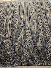 Dantela Couture Neagra cu Model Liniar, cu Perle, Margele si Paiete