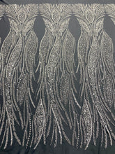 Dantela Couture Argintie pe Tulle Antracit cu Panou, cu Perle, Margele si Paiete