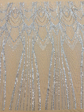 Dantela Couture Argintie pe Tulle Nude cu Panou, cu Margele si Paiete