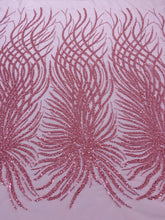 Rózsaszín Couture Csipke Gyöngyökkel és Flitterekkel