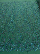 Dantela Couture Verde Smarald cu Perle, Margele si Paiete