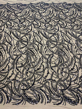 Dantela Couture Neagra cu Model Geometric, Margele si Paiete