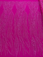 Dantela Couture Fucsia cu Panou, cu Perle, Margele si Paiete