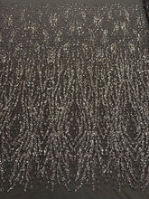 Dantela Couture Gri Antracit cu Siraguri cu Perle, Margele si Paiete