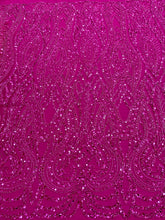 Dantela Couture Fucsia cu Model Geometric, cu Perle, Margele si Paiete