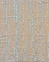 Dantela cu Model Liniar cu Flori, cu Perle Sidefate si Paiete