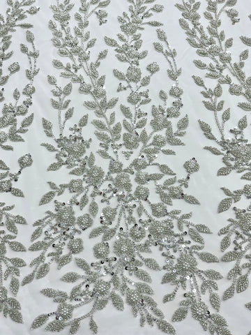 Dantela Couture Argintie pe Tulle Ivory cu Model Floral, Perle, Margele si Paiete