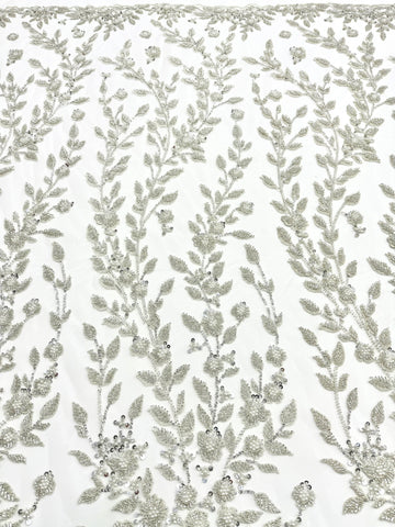 Dantela Couture Argintie pe Tulle Ivory cu Model Floral, Perle, Margele si Paiete