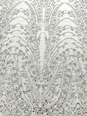 Dantela Argintie pe Tulle Ivory cu Model Geometric, cu Perle, Margele si Paiete