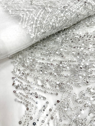 Dantela Argintie pe Tulle Ivory cu Model Geometric, cu Perle, Margele si Paiete