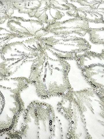 Dantela Couture Argintie pe Tulle Ivory cu Model Floral, cu Margele si Paiete