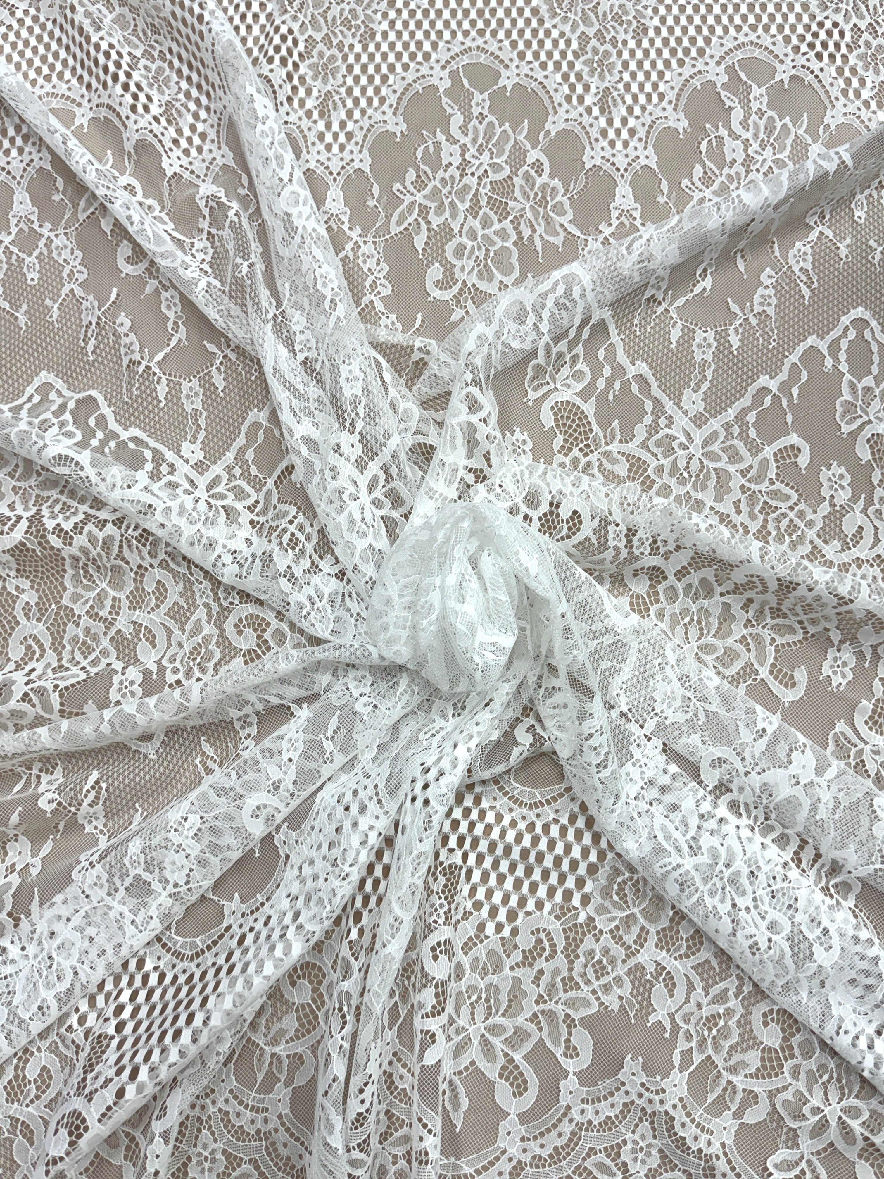 Dantela Chantilly Ivory - Cupon 3 m