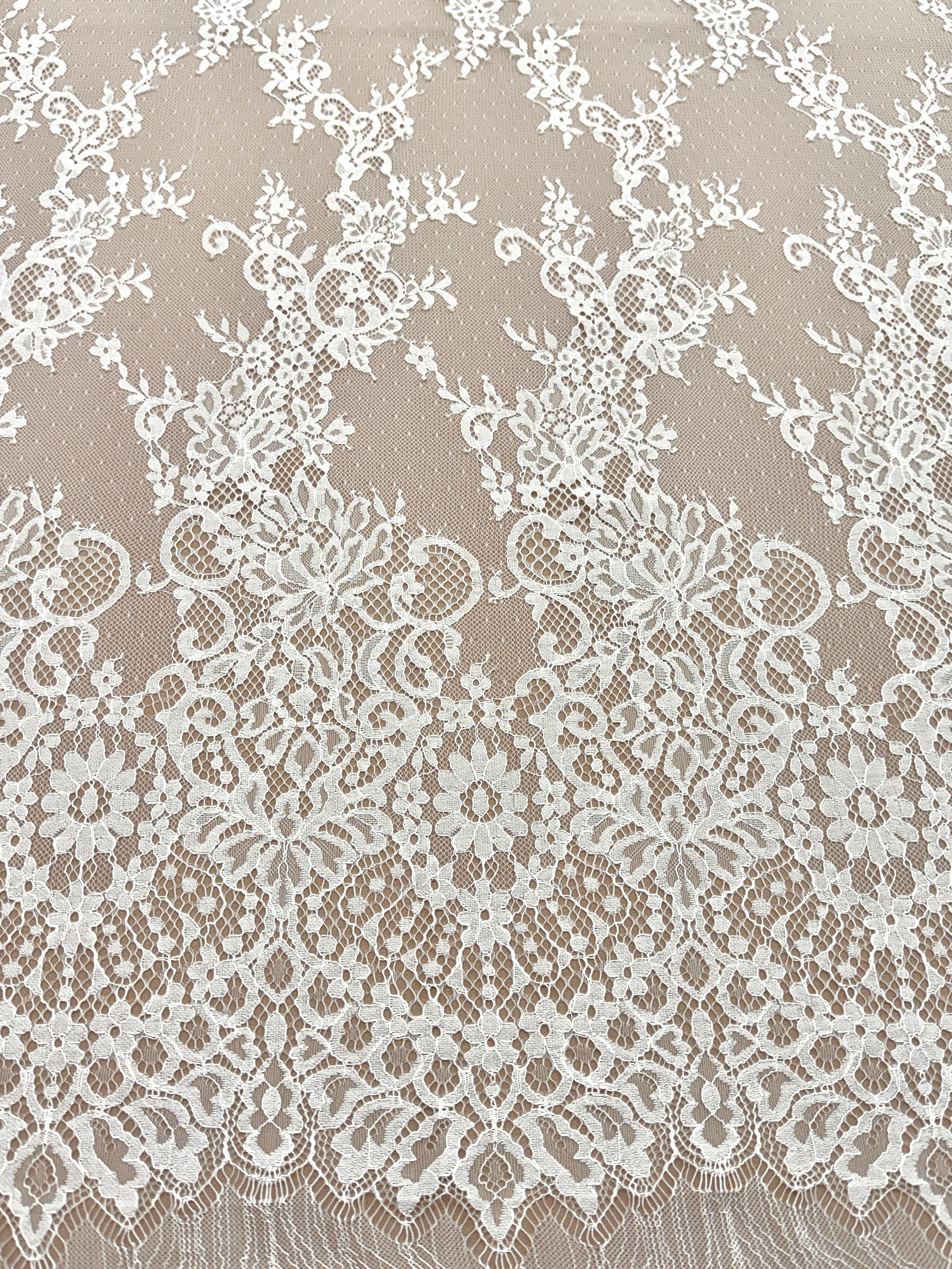 Dantela Chantilly Ivory - Cupon 3 m