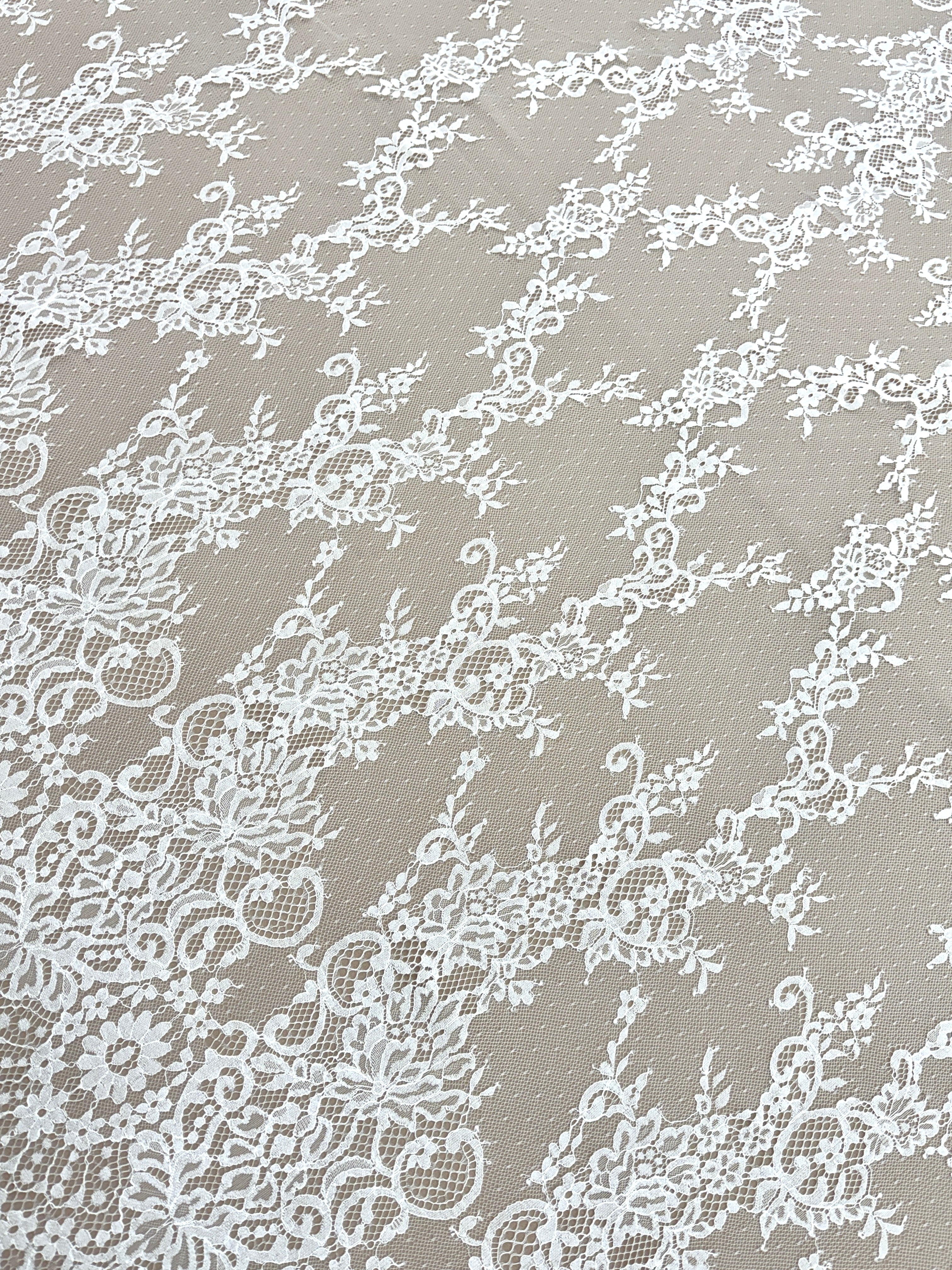 Dantela Chantilly Ivory - Cupon 3 m