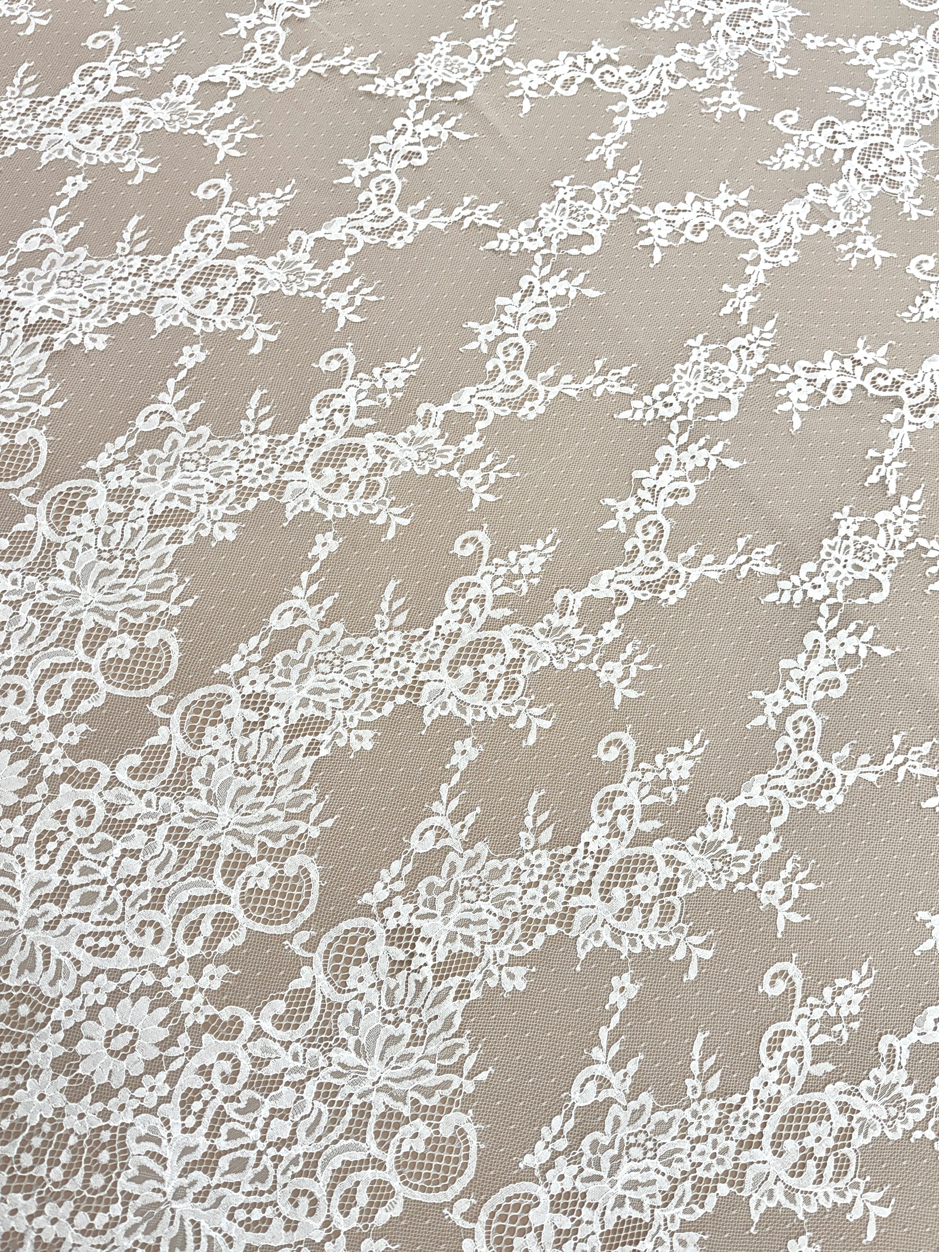 Dantela Chantilly Ivory - Cupon 3 m