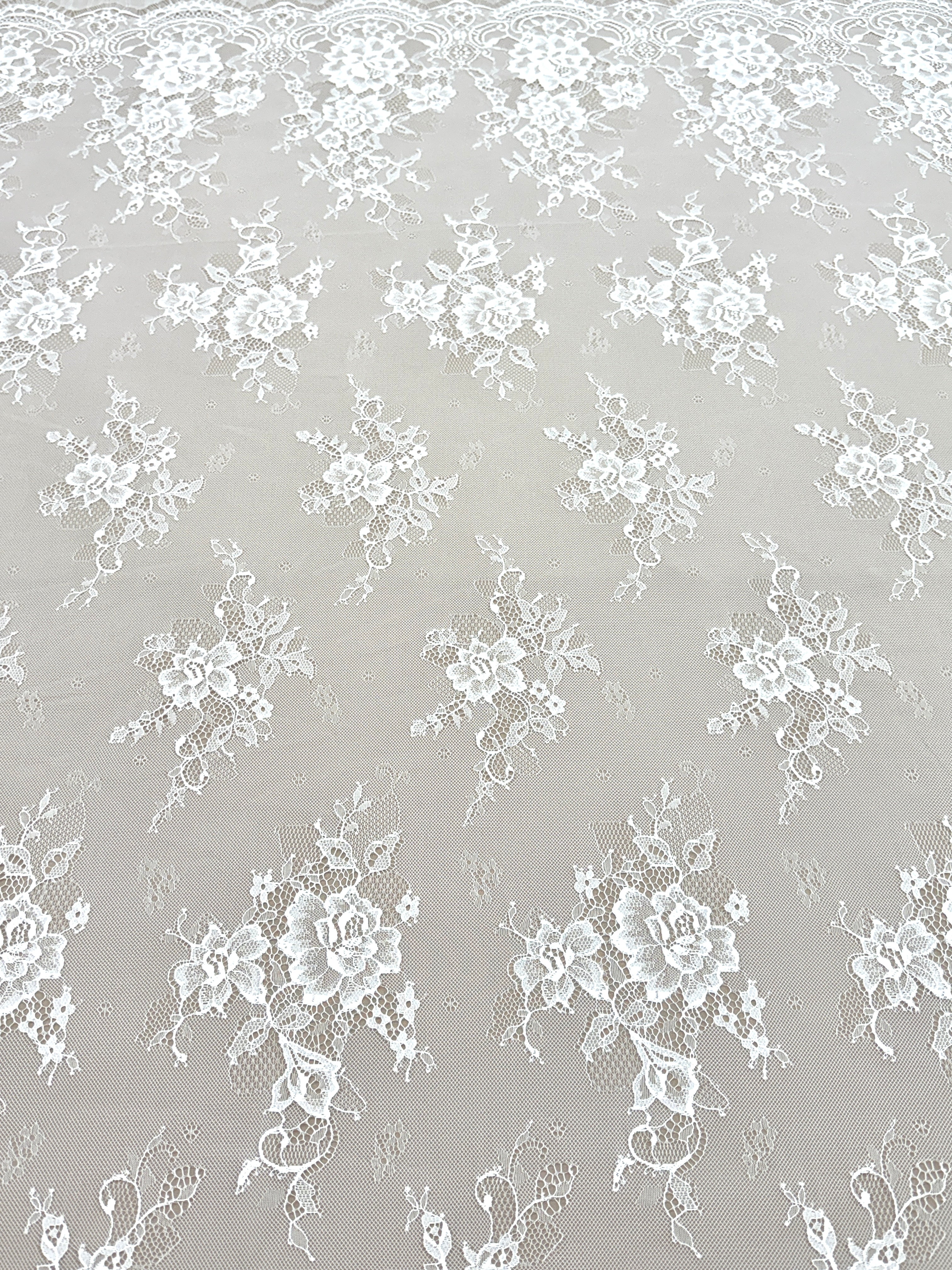 Dantela Chantilly Ivory - Cupon 3 m