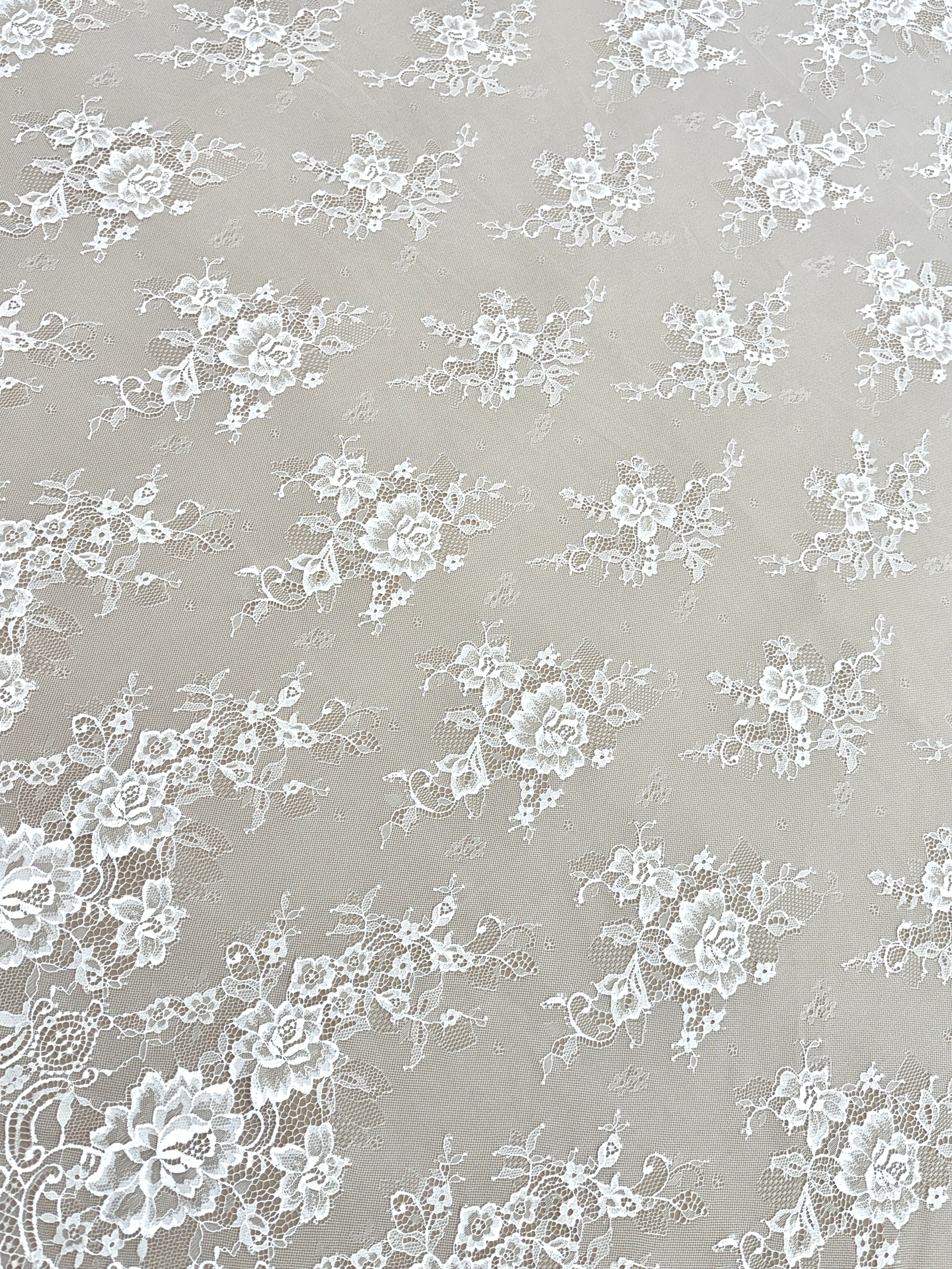 Dantela Chantilly Ivory - Cupon 3 m