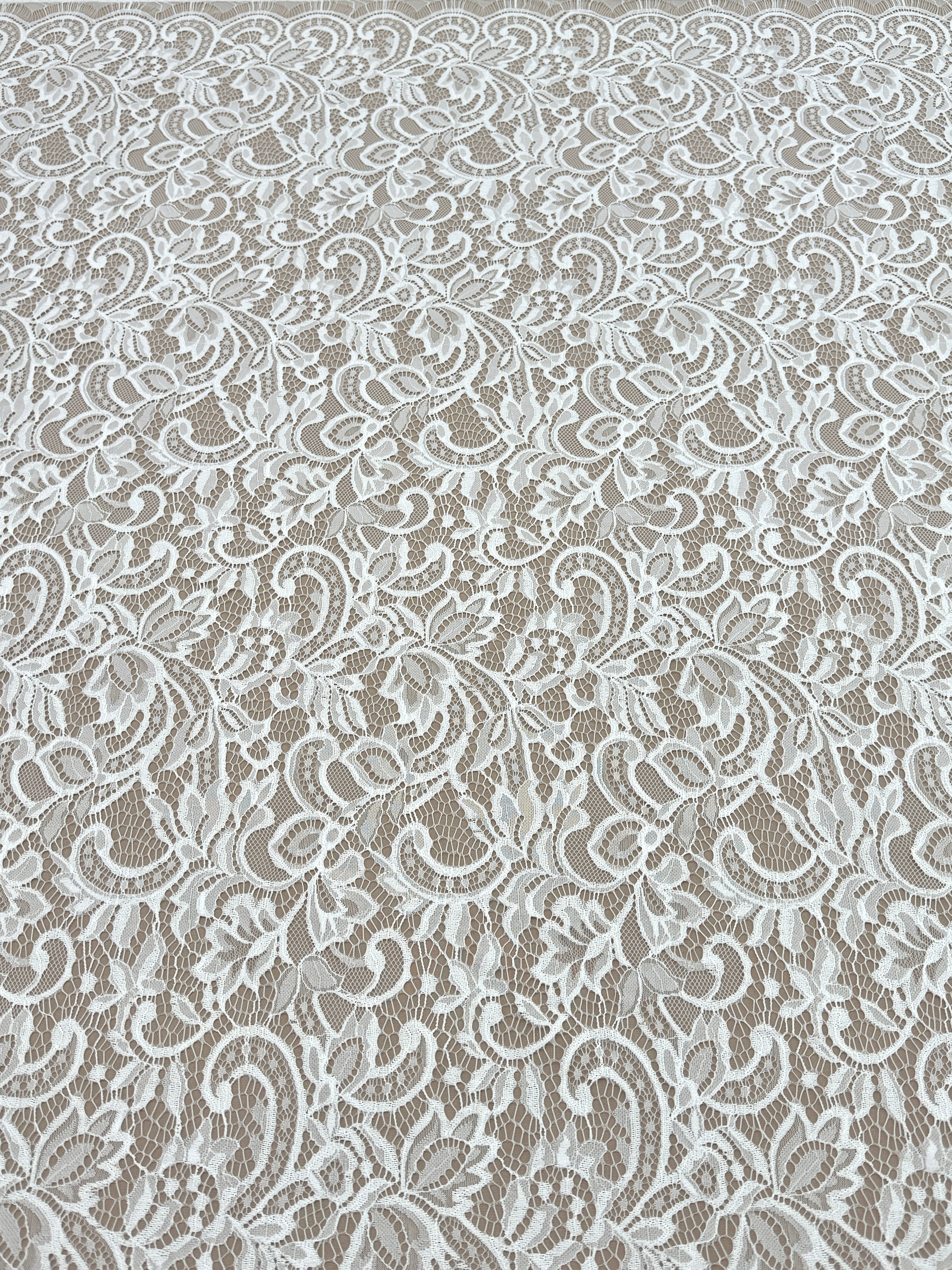 Dantela Chantilly Ivory - Cupon 3 m