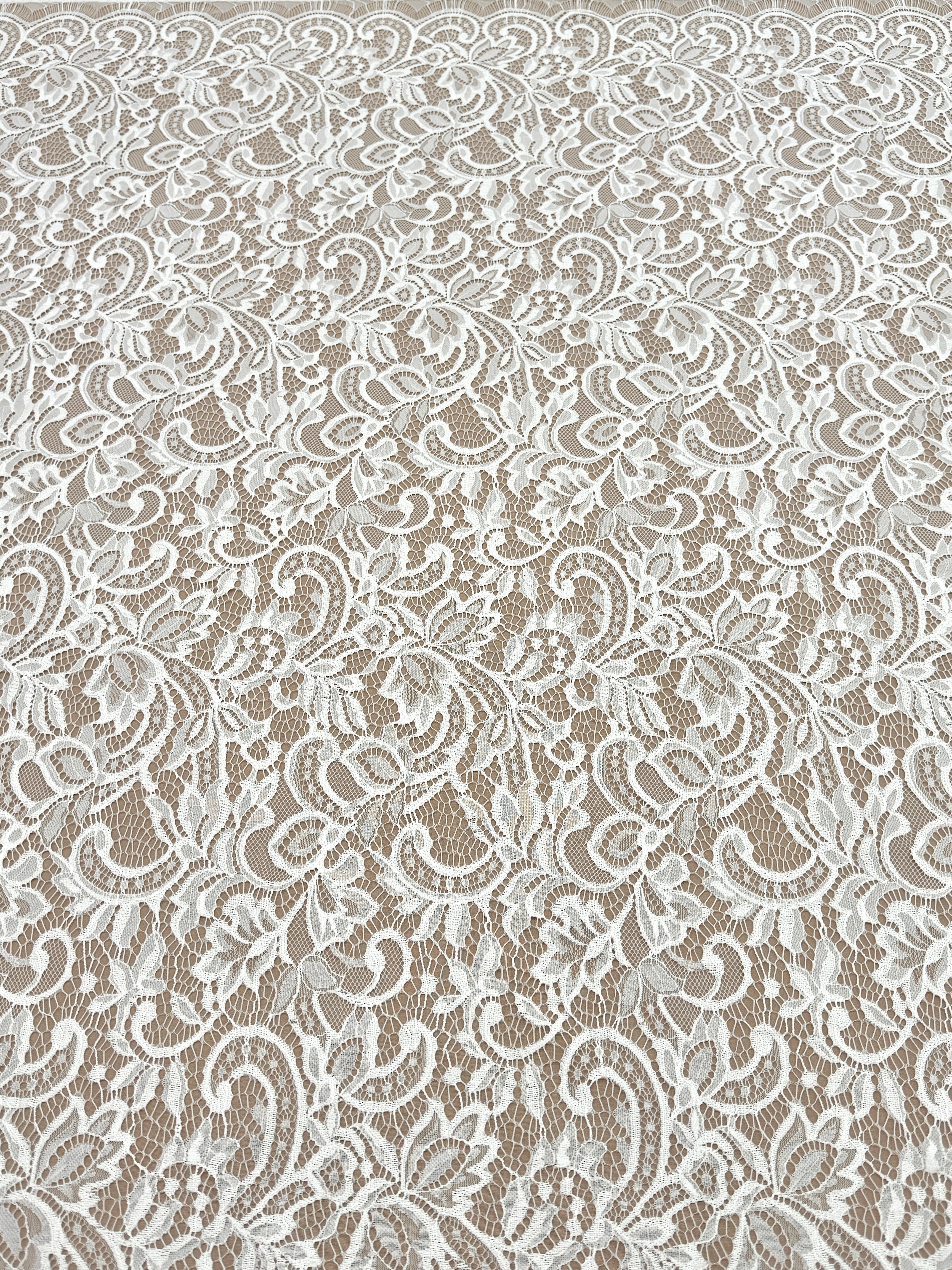 Dantela Chantilly Ivory - Cupon 3 m