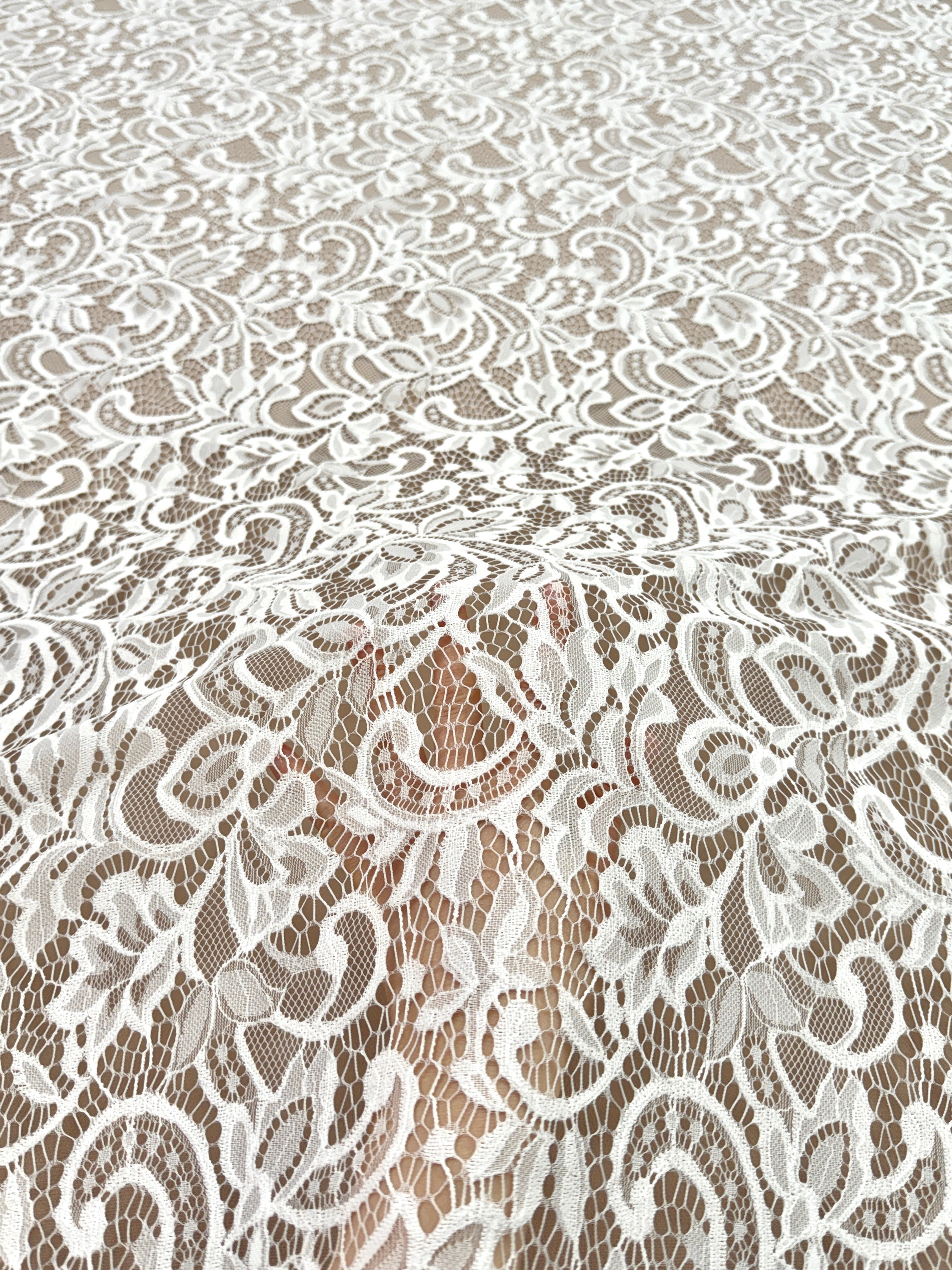 Dantela Chantilly Ivory - Cupon 3 m