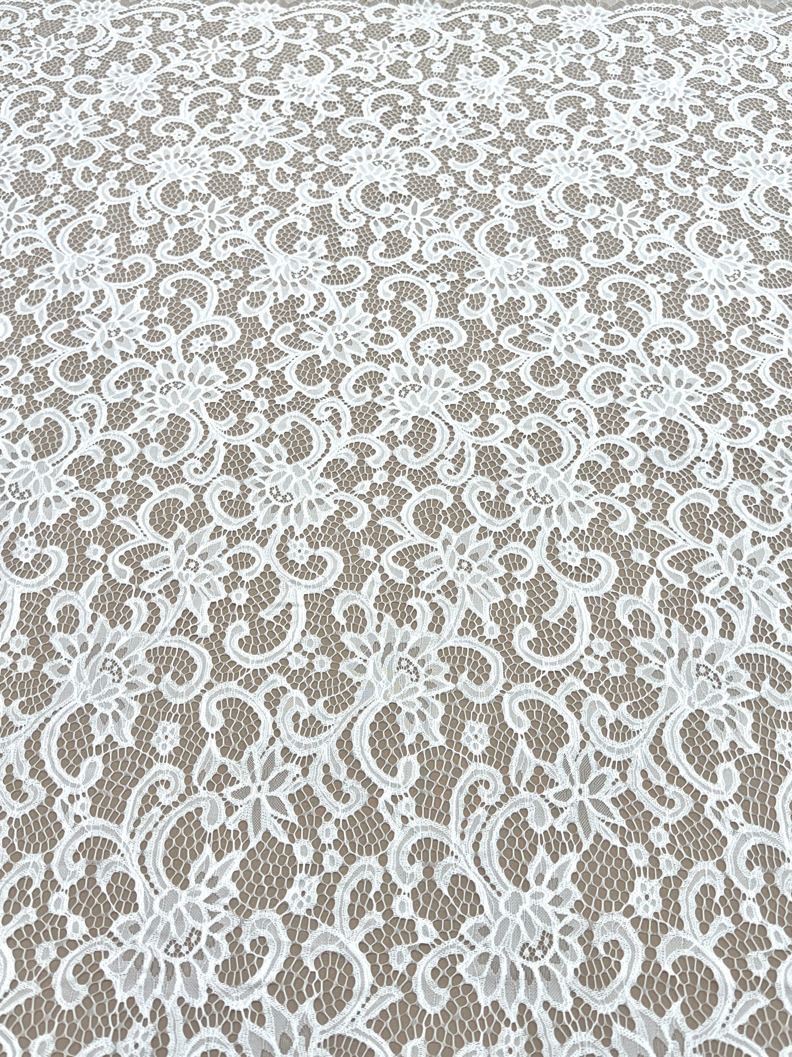 Dantelă Chantilly Ivory - Cupon 3 m