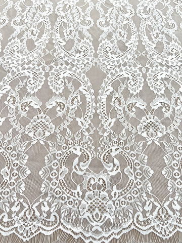 Dantela Chantilly Ivory - Cupon 3 m