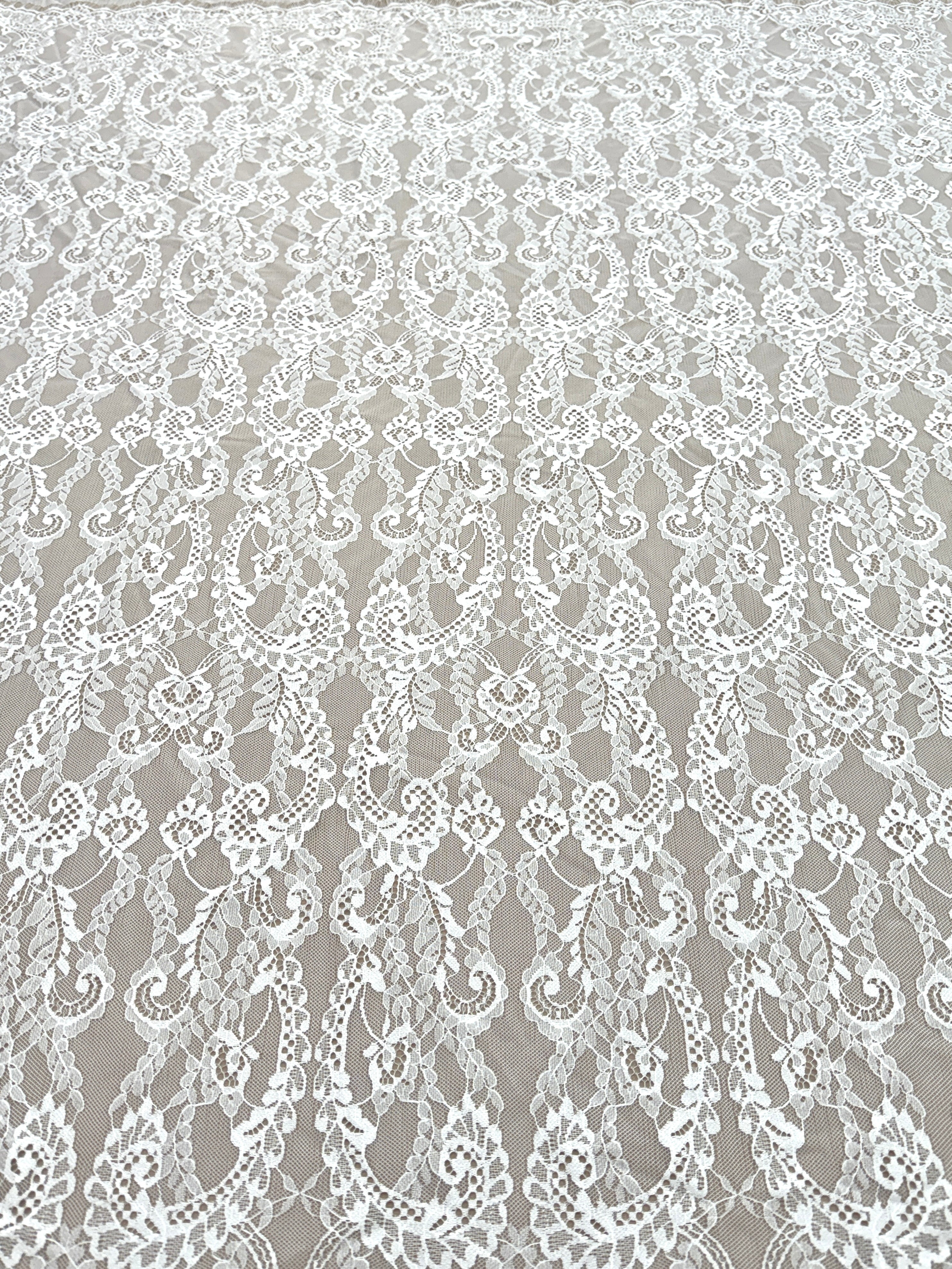 Dantela Chantilly Ivory - Cupon 3 m