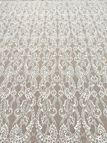 Csipke Chantilly Ivory - 3 m darab