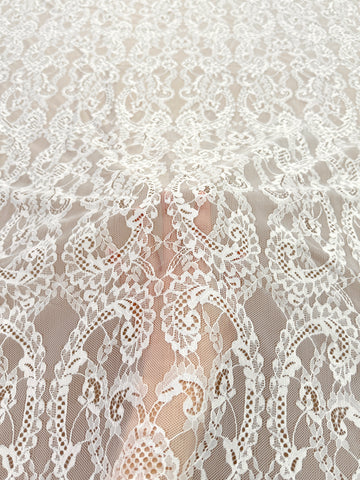 Csipke Chantilly Ivory - 3 m darab