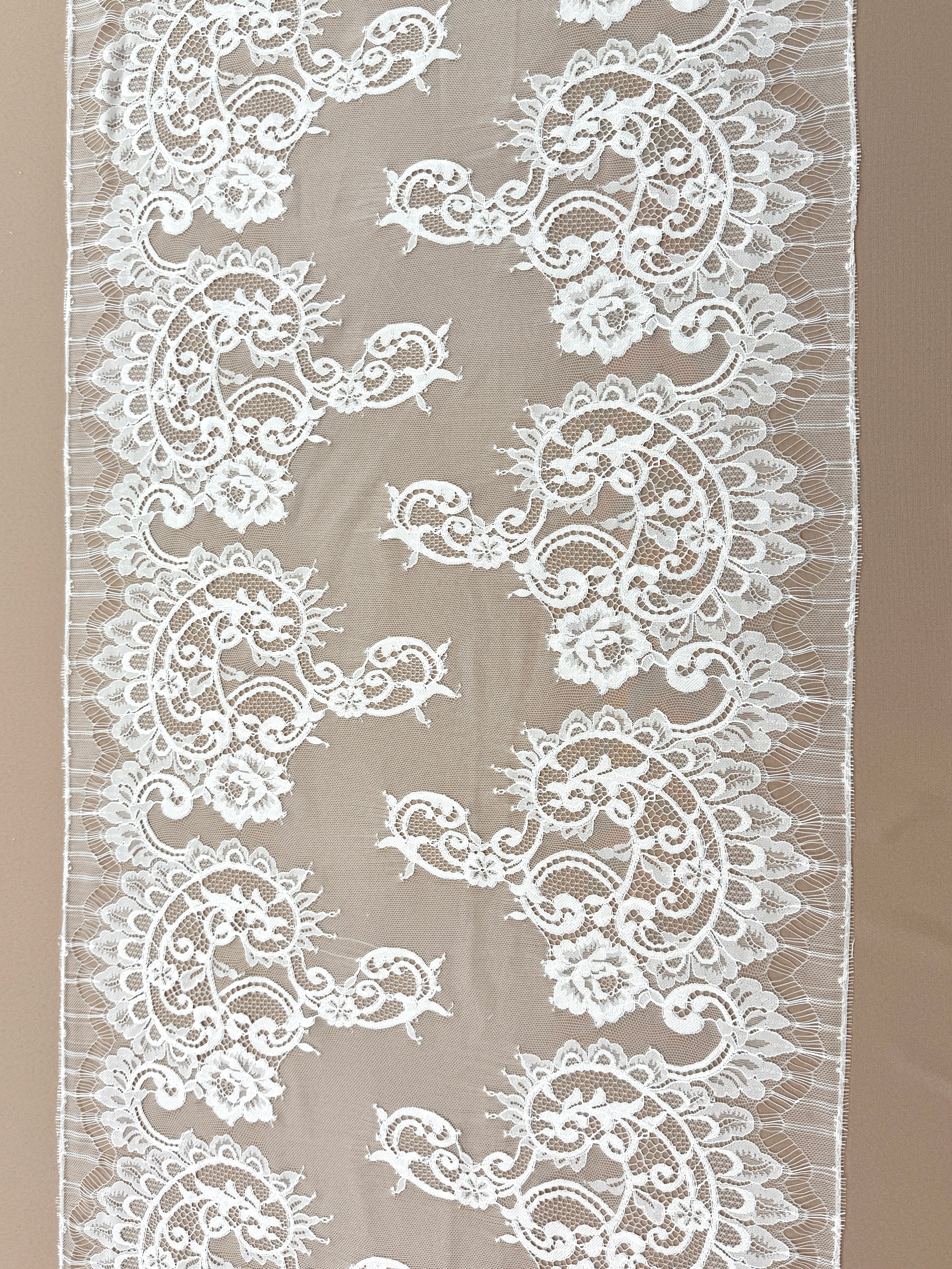 Dantela Bordura Dubla Chantilly Ivory - Cupon 3 m