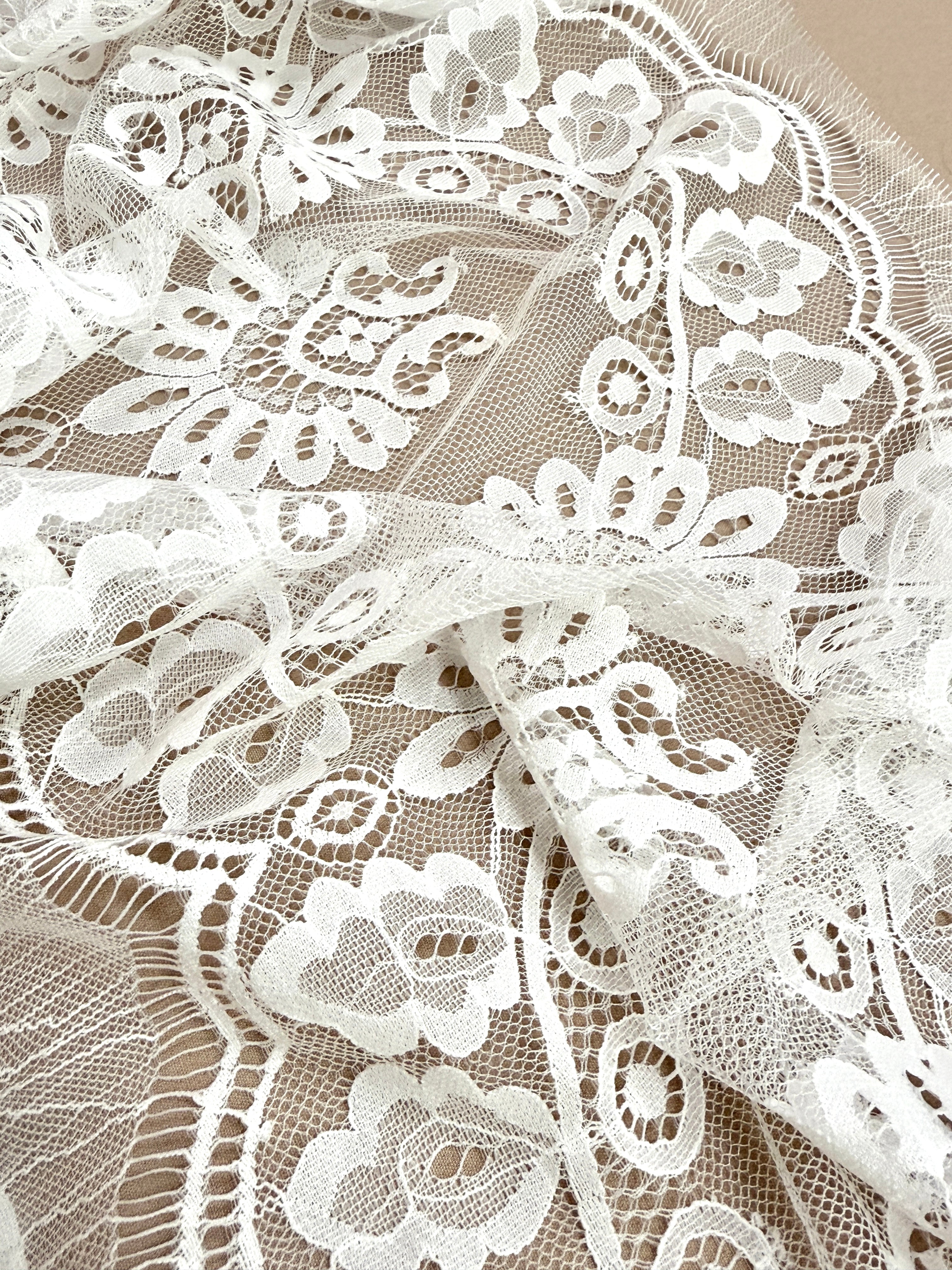 Dantela Bordura Dubla Chantilly Ivory - Cupon 3 m