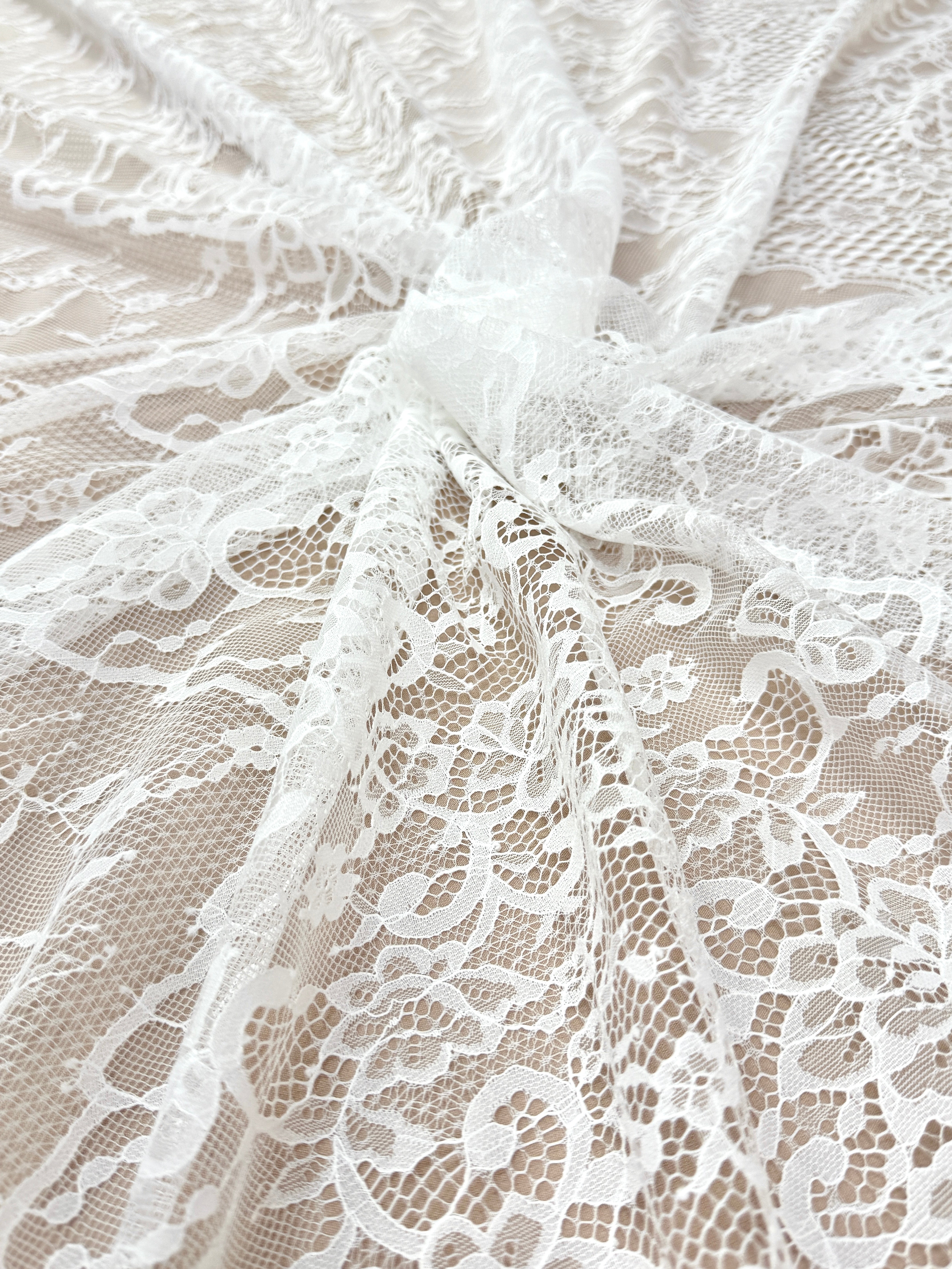 Dantela Chantilly Ivory - Cupon 3 m