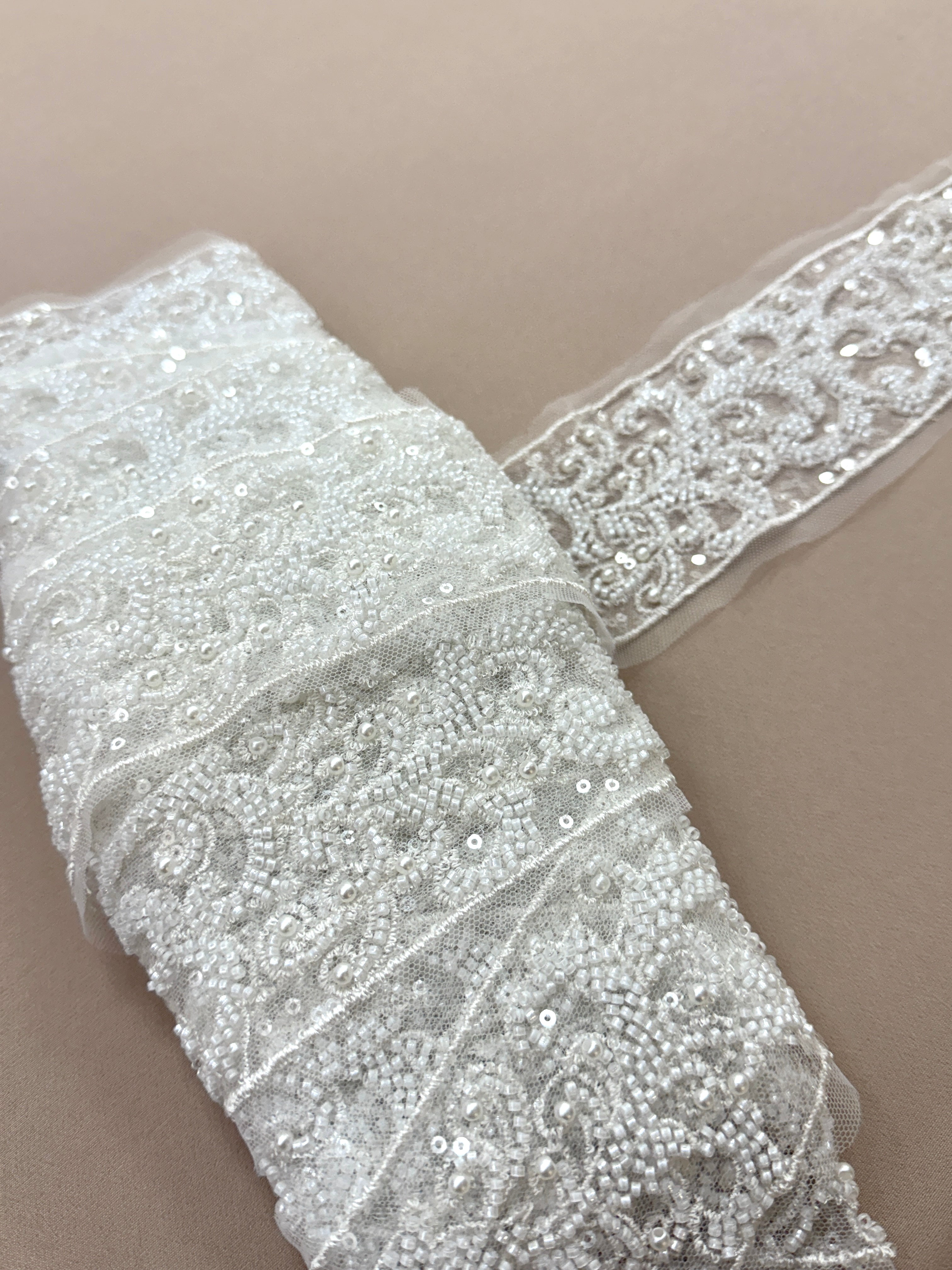 Brau Ivory cu Margele, Perle Si Paiete