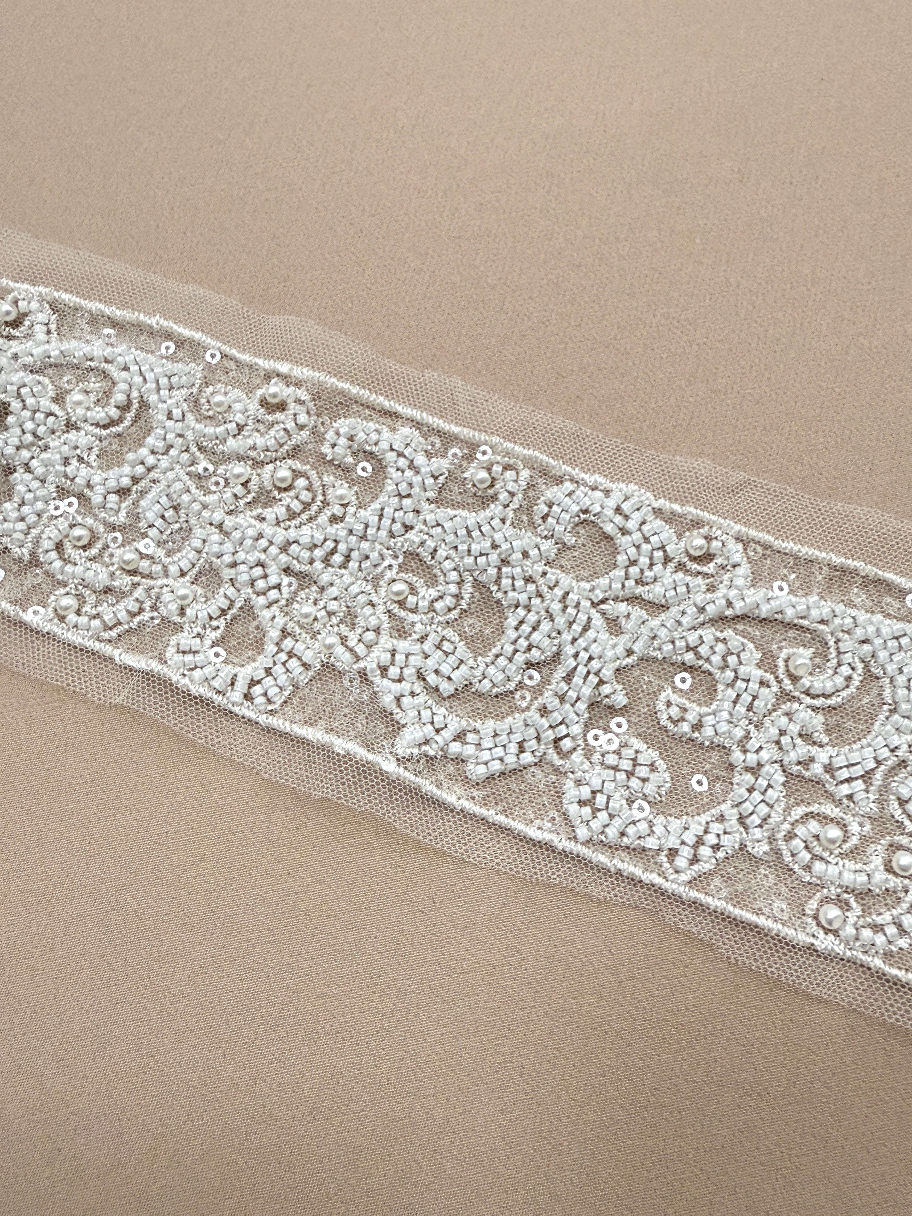 Brau Ivory cu Margele, Perle Si Paiete