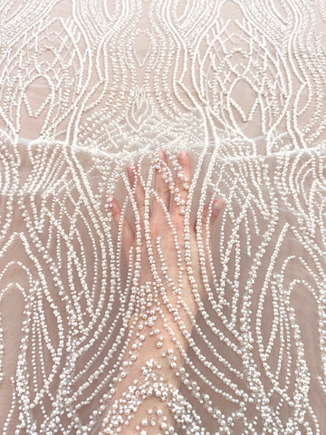 Csipke Couture Ivory gyöngyökkel, díszgyöngyökkel és flitterekkel