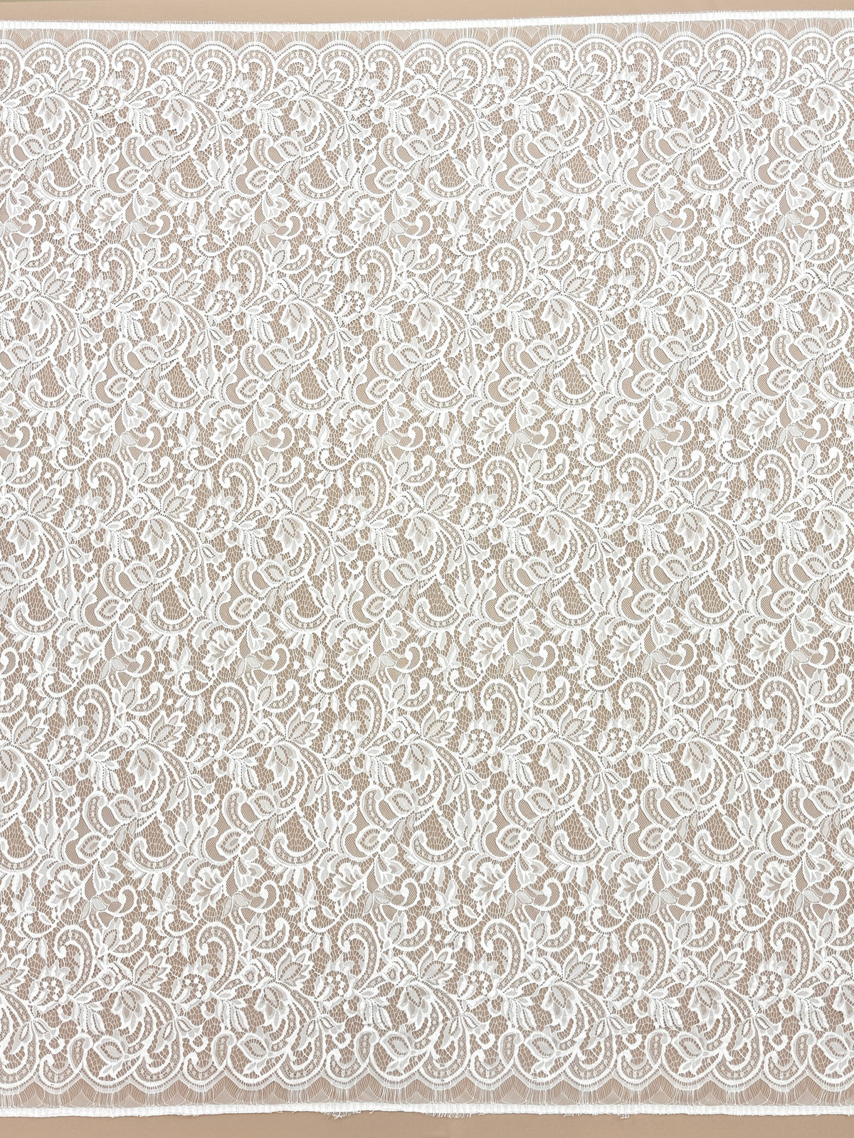 Dantela Chantilly Ivory - Cupon 3 m