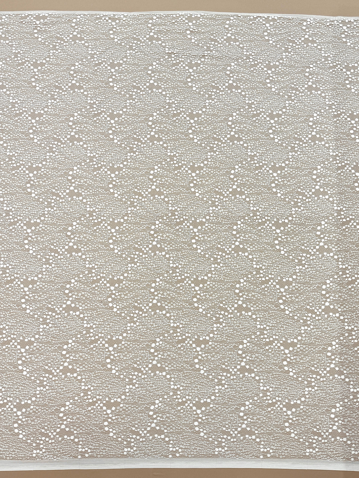 Dantela Chantilly Ivory