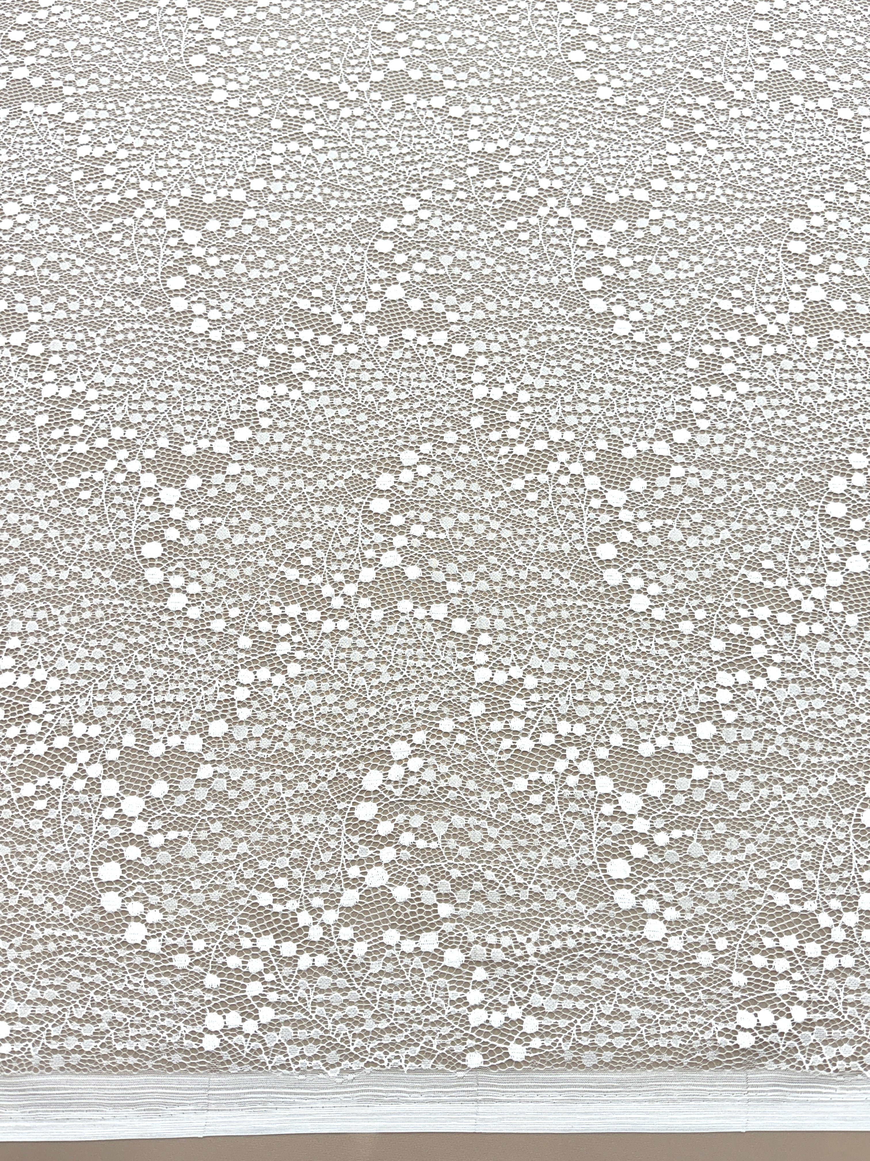 Csipke Chantilly elefántcsont