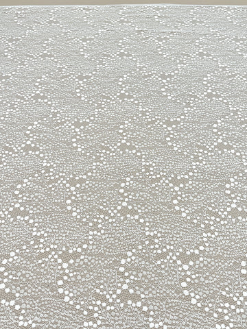 Csipke Chantilly elefántcsont