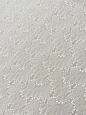 Csipke Chantilly elefántcsont