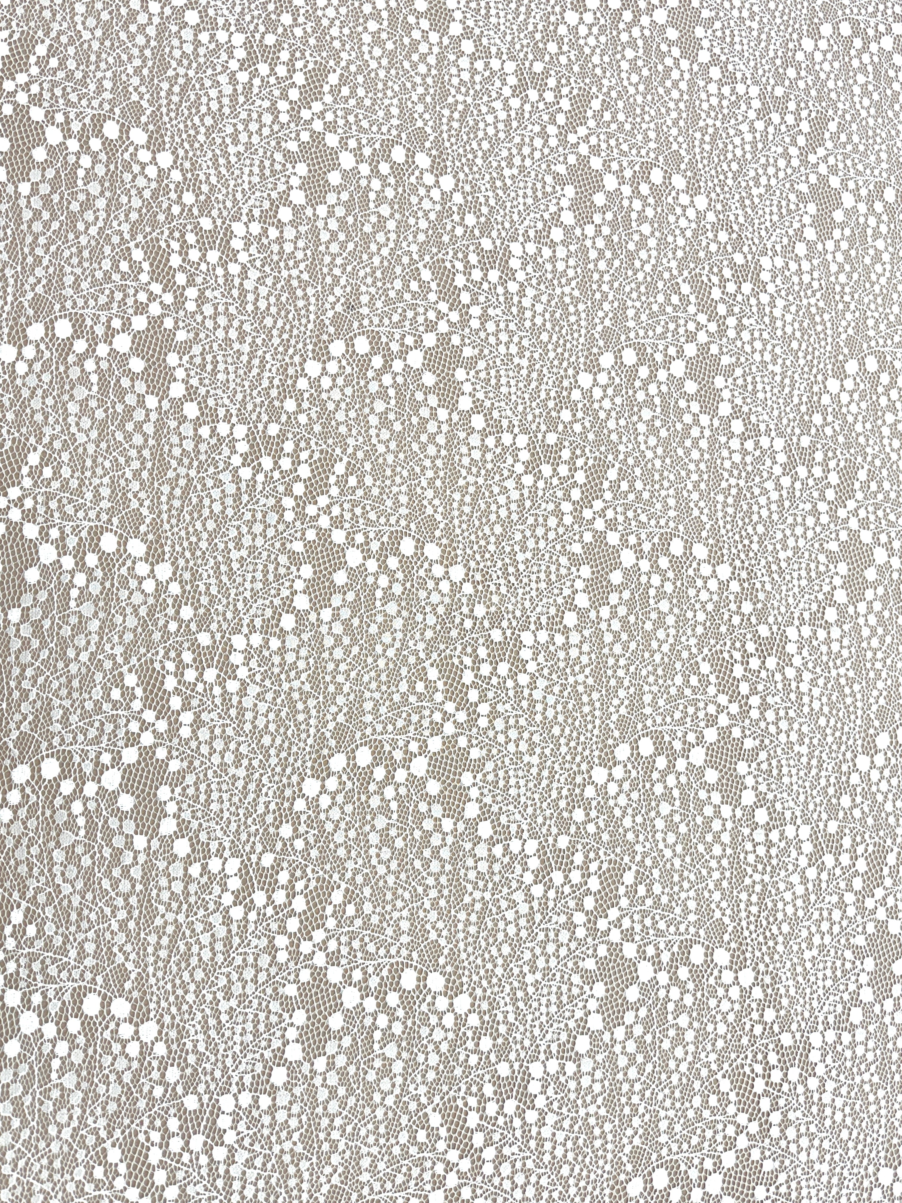 Csipke Chantilly elefántcsont