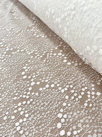 Dantela Chantilly Ivory