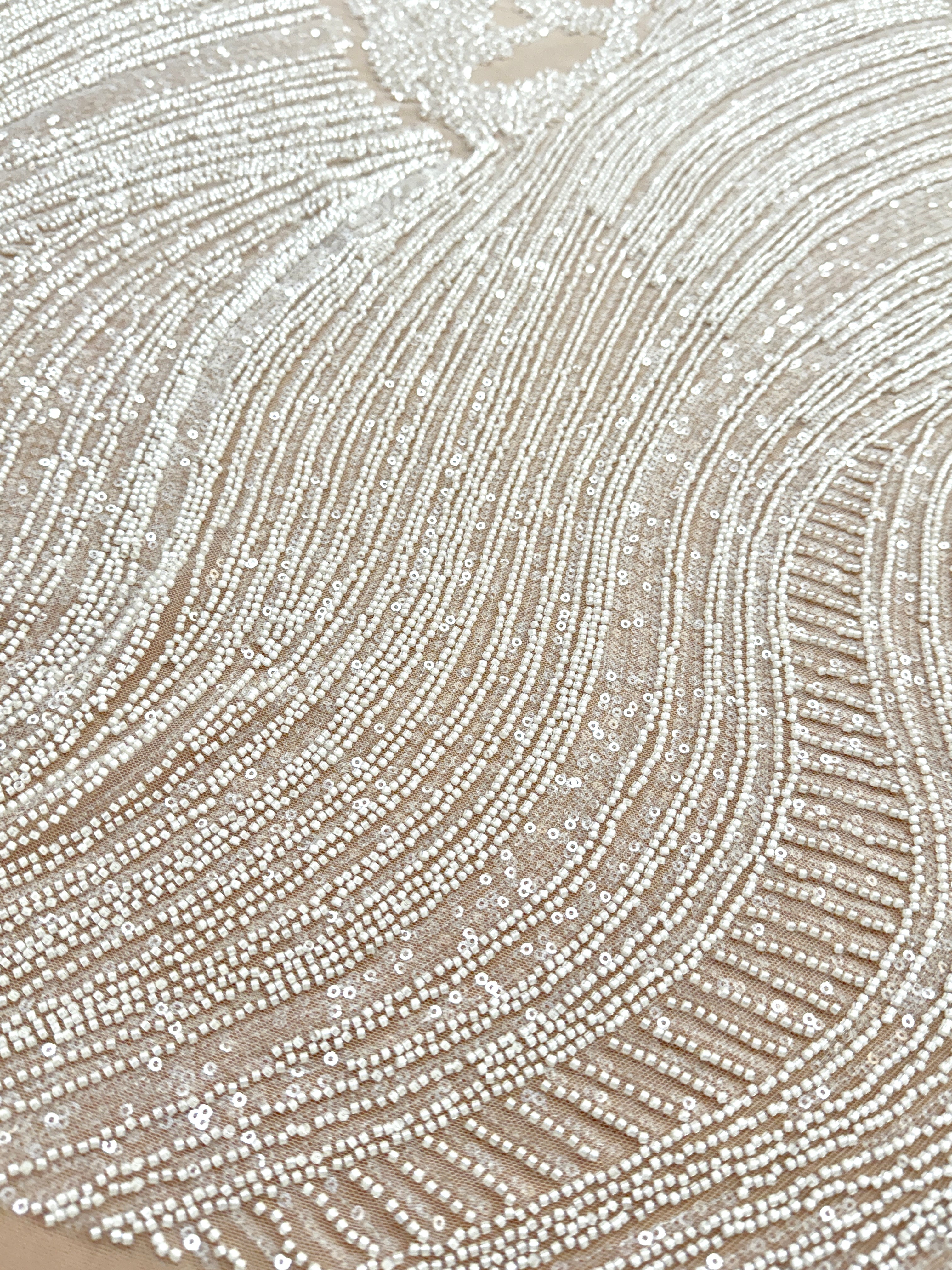 Dantela Couture Ivory cu Model Geometric, cu Margele si Paiete