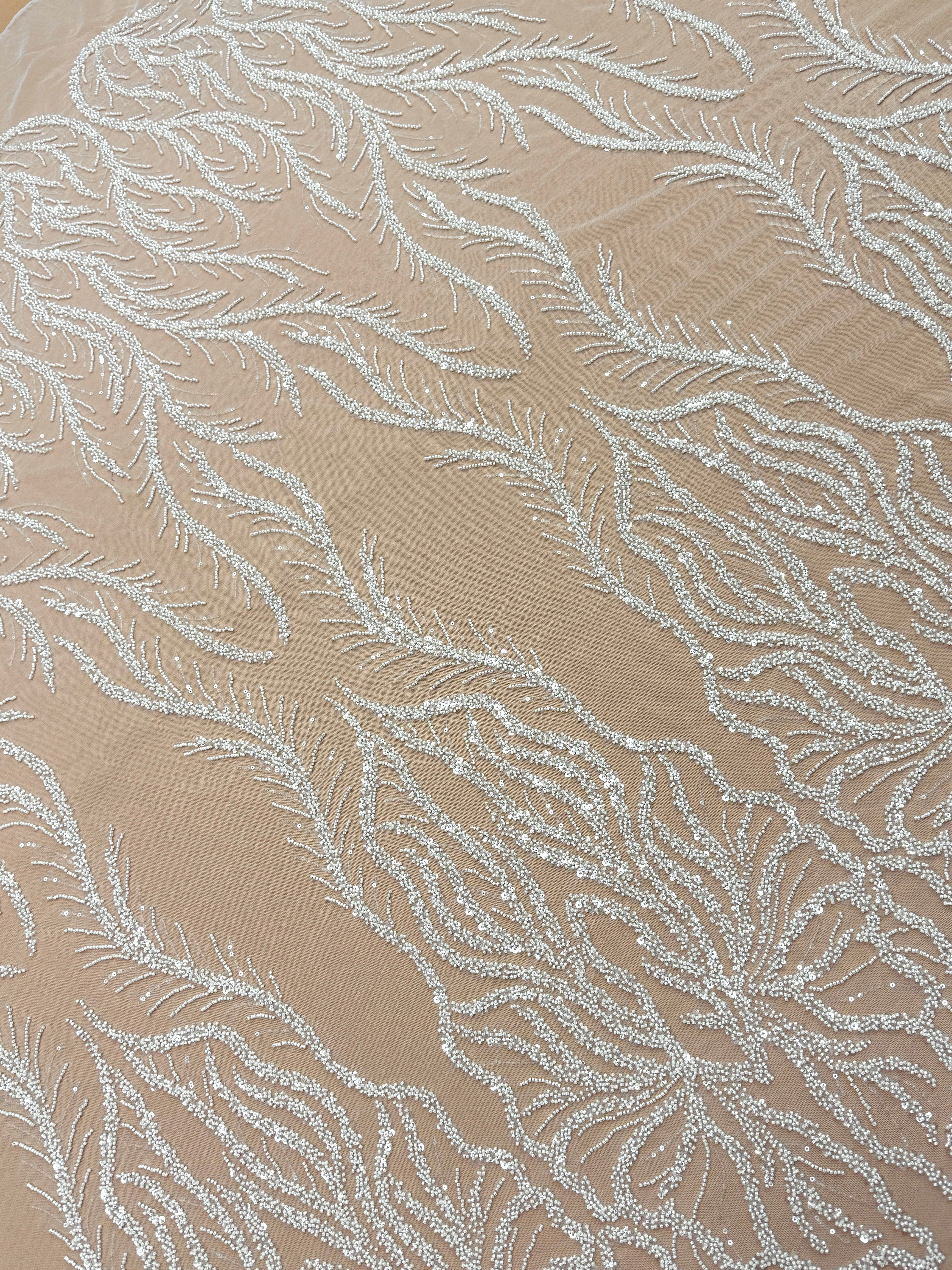 Dantela Couture Ivory cu Panou, cu Margele si Paiete